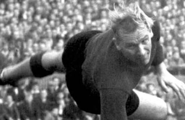 Savaş Esirinden Madalyalı Efsaneye - Bert Trautmann