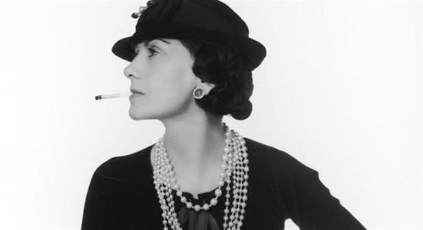 Moda Geçer, Para Kalır