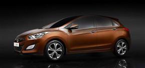 Hyundai i30 Donanım Standartlarını Zorluyor