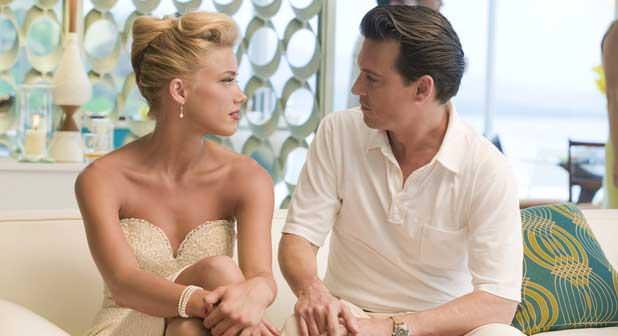 Johnny Depp'ten sevgilisine hediye ADA!