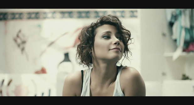 'Duş'taki o ses İrem Candar 'büyüdü'