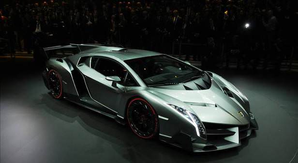 Lamborghini Veneno tanıtıldı