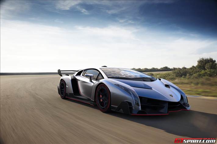 Lamborghini Veneno tanıtıldı