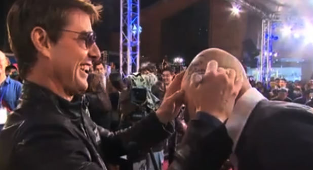 Türk şovmenin kafasına Tom Cruise imzası