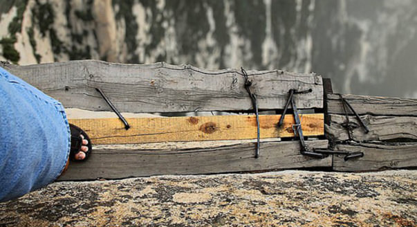 Dünyanın en adrenalin dolu yürüyüş parkuru