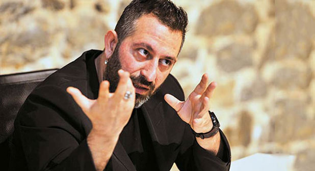 Cem Yılmaz'dan müjde!