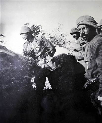 Atatürk'ün hiç bilinmeyen 300 fotoğrafı