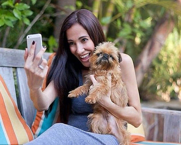 Selfie çektirmek için 9000 euro harcadı