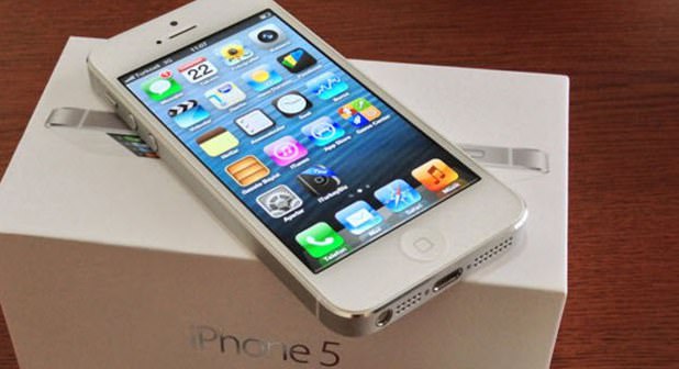 Apple iPhone 5'leri geri topluyor!