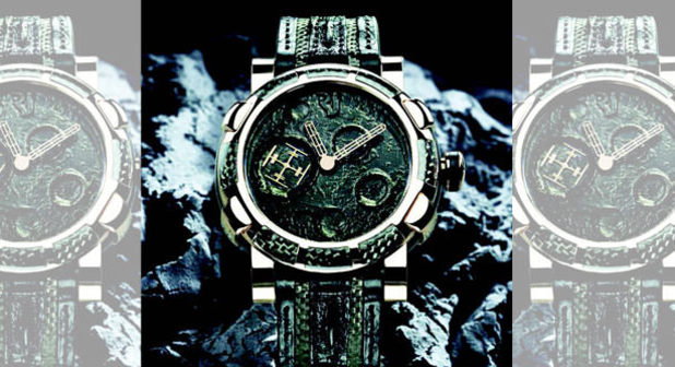 Saatten öte: Romain Jerome