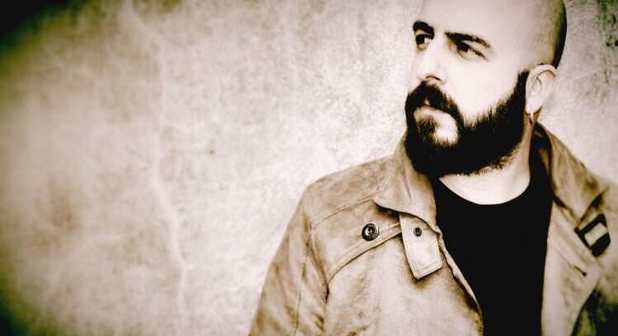 Cenk Kayakuş'tan soğuk, asabi, çıplak ve kirli öyküler