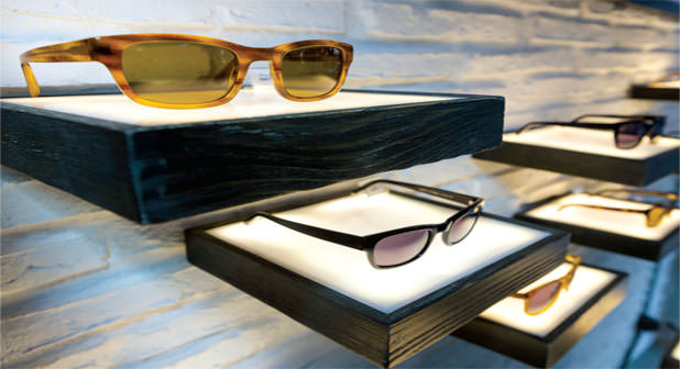 Gözlükte ‘karakter’ arayanlara…