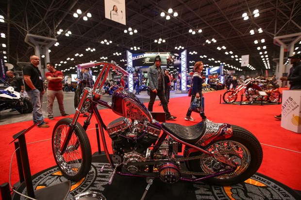 Motosiklet tutkunlarını buluşturan fuar