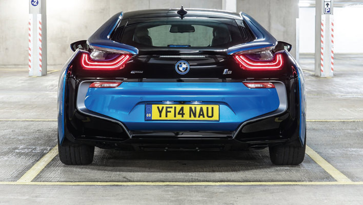 Kural koyucu: BMW i8