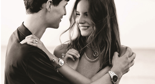 Dünyaca ünlü çiftler Calvin Klein reklam kampanyasında buluştu!