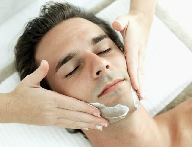 Dış görünümüne önem veren erkekler! Dikkat!