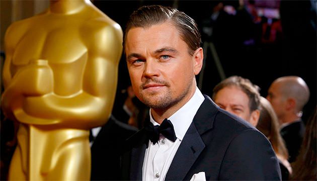 Leonardo DiCaprio Oscar'ı restoranda unuttu!
