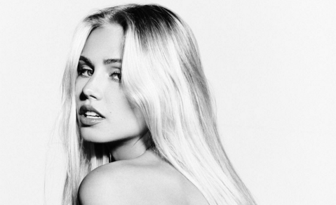 Modellik dünyasına atılan yeni isim Scarlett Leithold