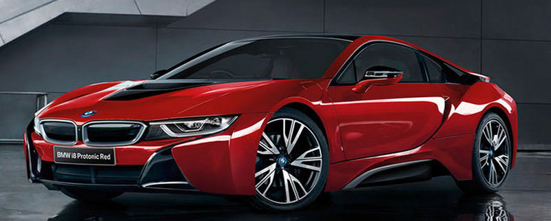 Özel kırmızı BMW i8 Celebration Edition