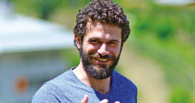 “Oyuncu olmasaydım kendimi ‘sıkışmış’ hissederdim.”