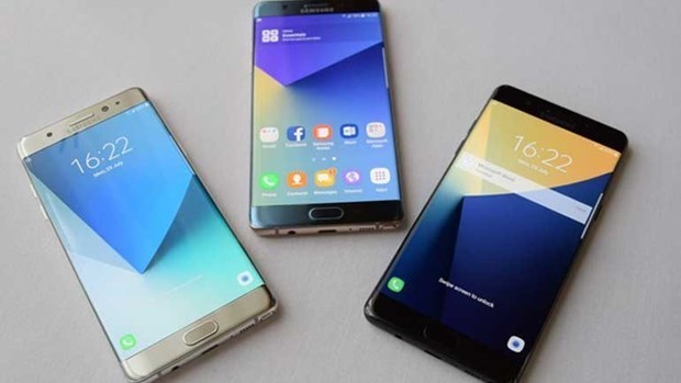 "Galaxy Note 7'den sonra şimdi de o model patladı"