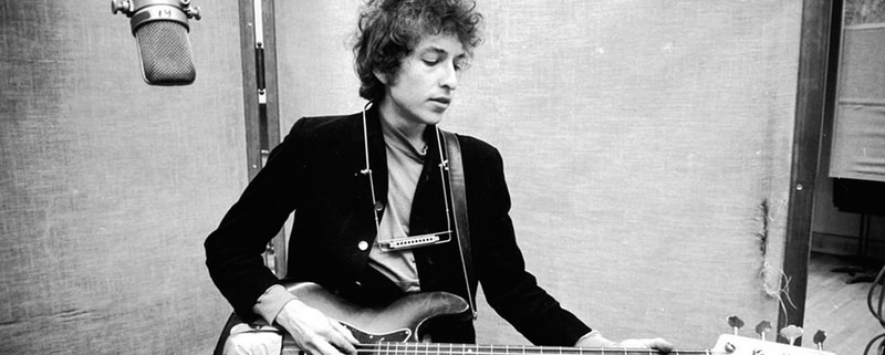 Nobel Edebiyat Ödülü Bob Dylan'a verildi