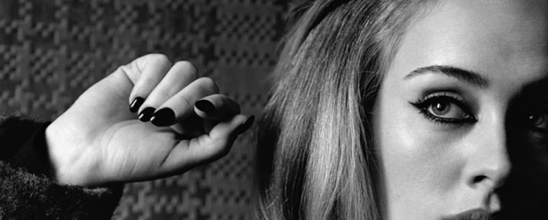 Adele servetine servet kattı