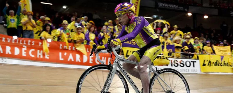 105 yaşında bir bisikletçi!