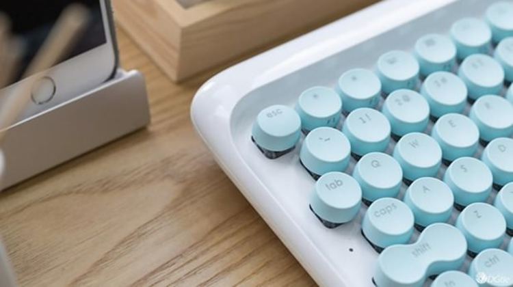 Daktilo teknoloji ile buluştu: Lofree