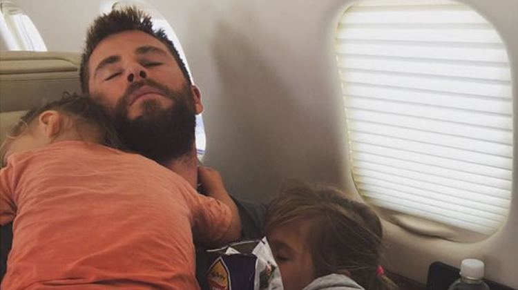 Chris Hemsworth’ün ‘mükemmel baba’ olduğunu kanıtlayan fotoğraflar