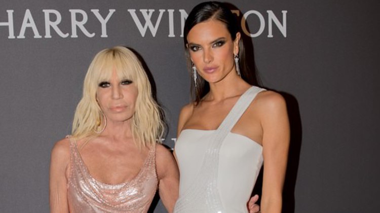 2017 amfAR galasında kırmızı halı şıklığı