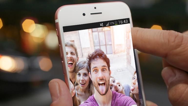 Apple'dan selfie kamerası