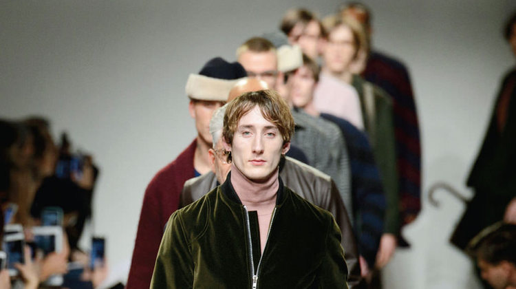 Yaşadığımız her şey modaya yansıyor