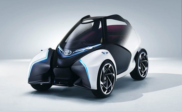 Toyota'nın i-TRIL Concept'i görücüye çıktı