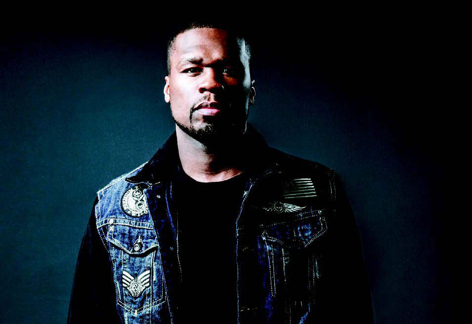 Hayranını yumrukladı