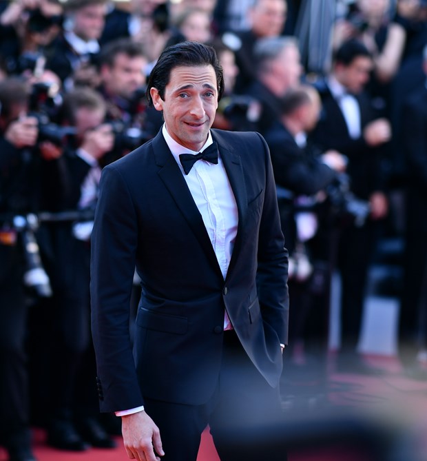 Cannes'da şıklık yarışı