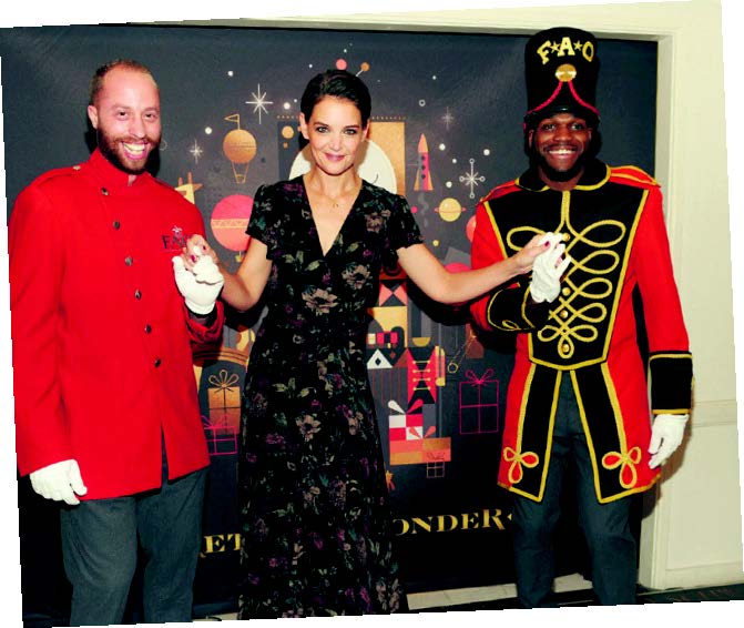 Katie'den yeni yıl oyuncakları