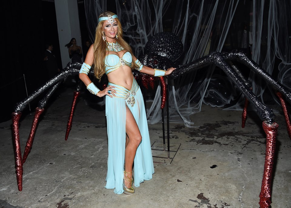 Paris Hilton dansöz oldu