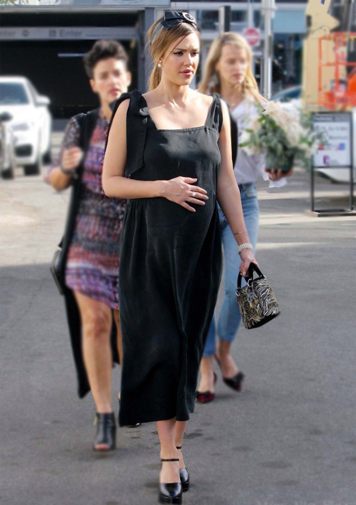 Alba'dan makaronlu baby shower