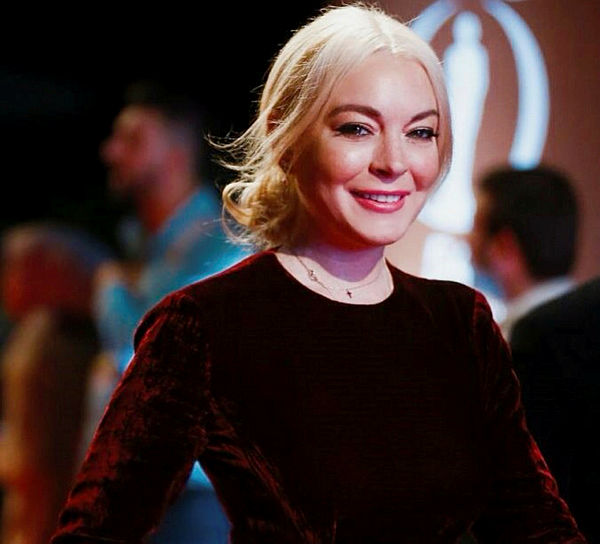 Dubai'de Lohan Adası!