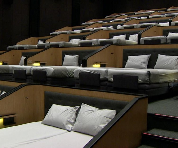 Bu da yeni moda: Yataklı sinema