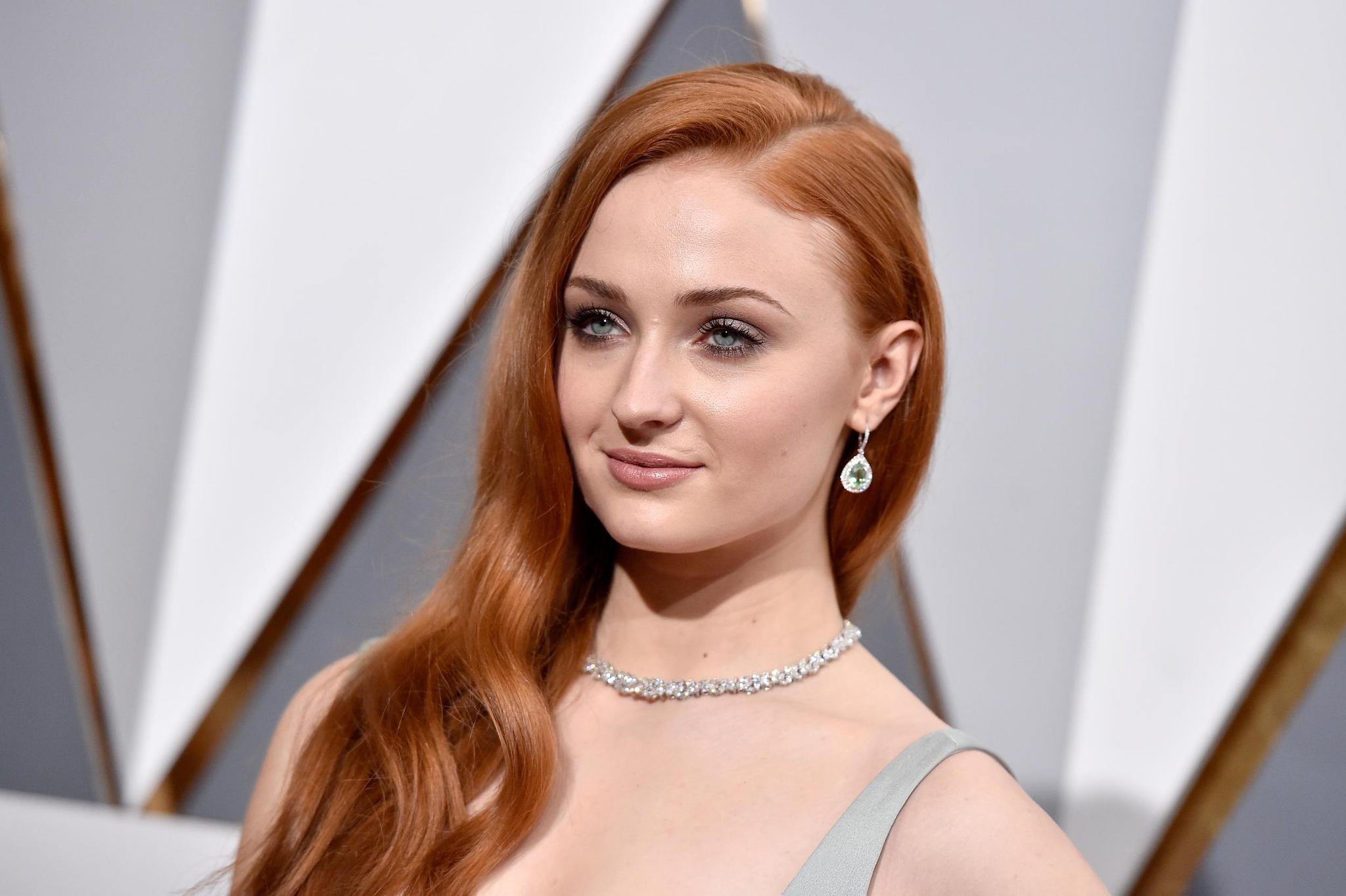 Sophie Turner yeni filmi için bambaşka biri oldu