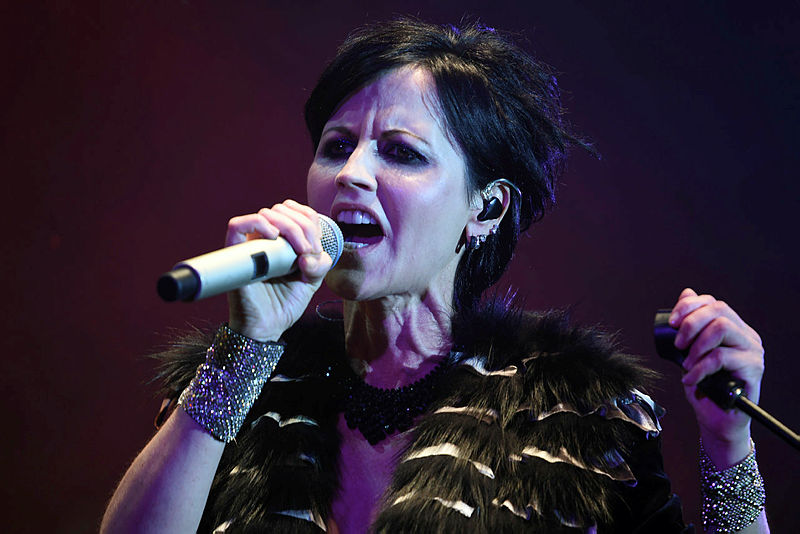 Cranberries'in solisti Dolores O'Riordan hayatını kaybetti