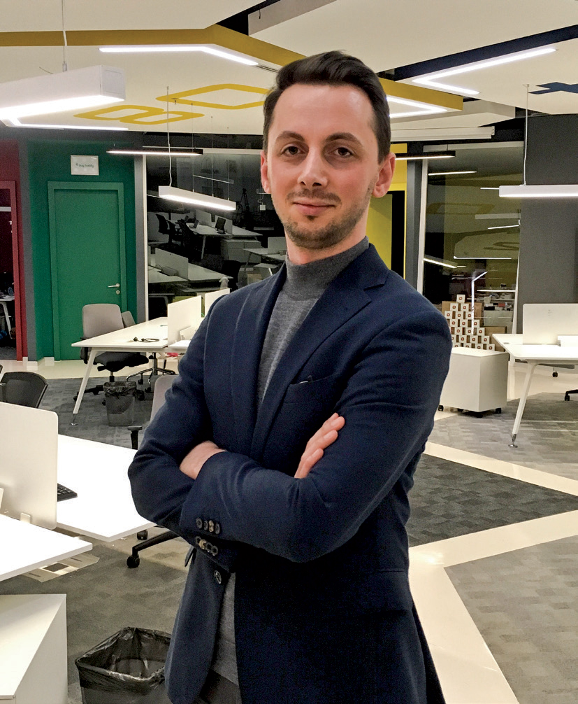 Onur Türk, Bavulier'i anlattı