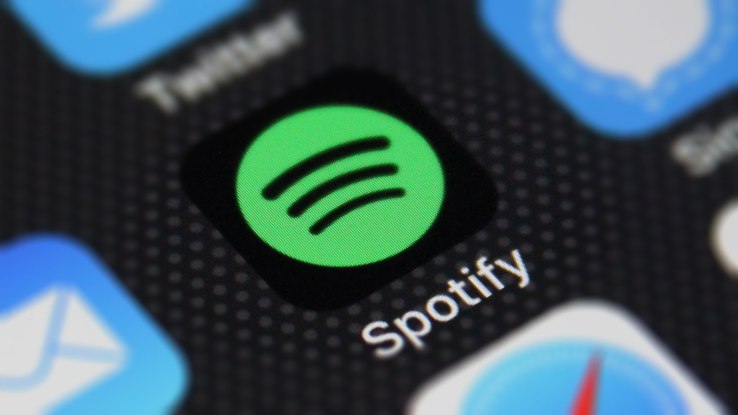 Spotify'daki açık ile milyoner oldu