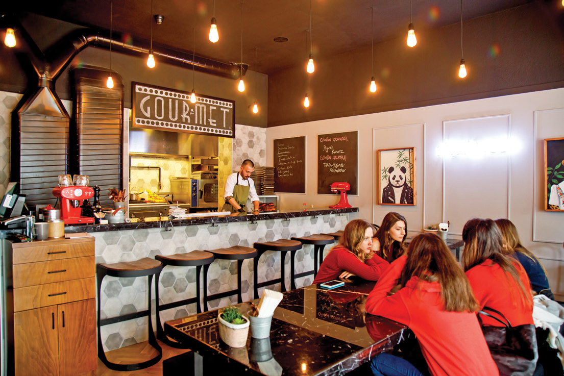 Snob Street Food: Tüm havası 'Lezzet'ten ötürü