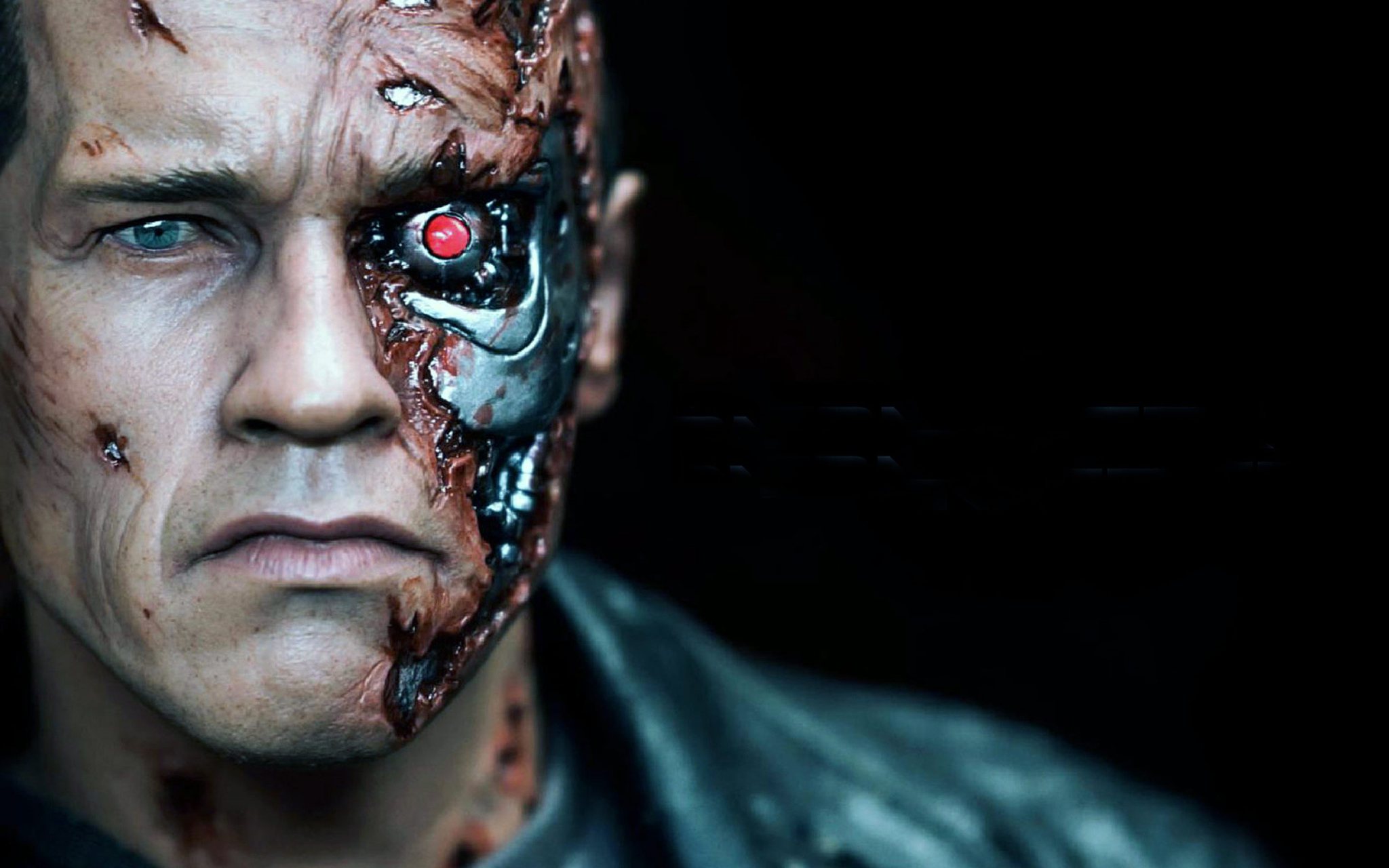 Arnold geri döndü!