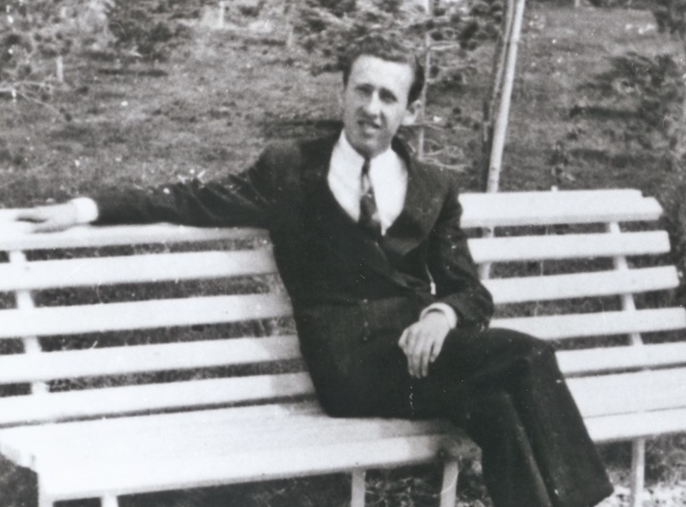 Orhan Veli Kanık 104 yaşında!