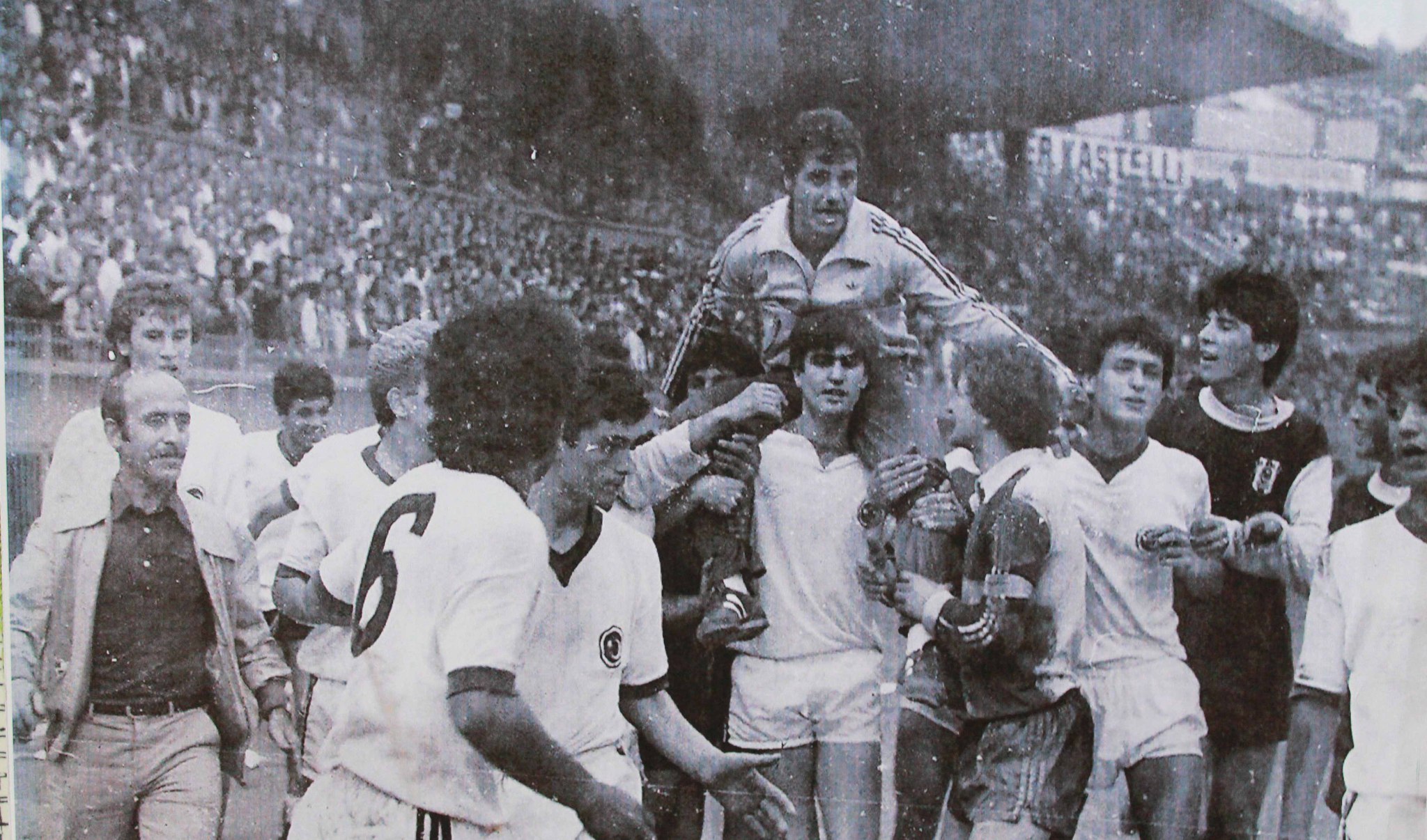 Naiflik karın doyurmuyor