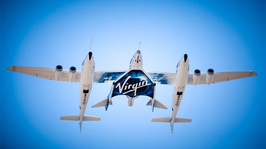 Virgin Galactic uzay turizmi aracını test etti